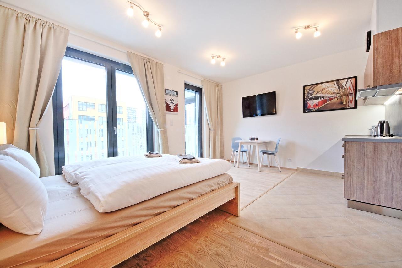 Ol Apartments Praga Esterno foto